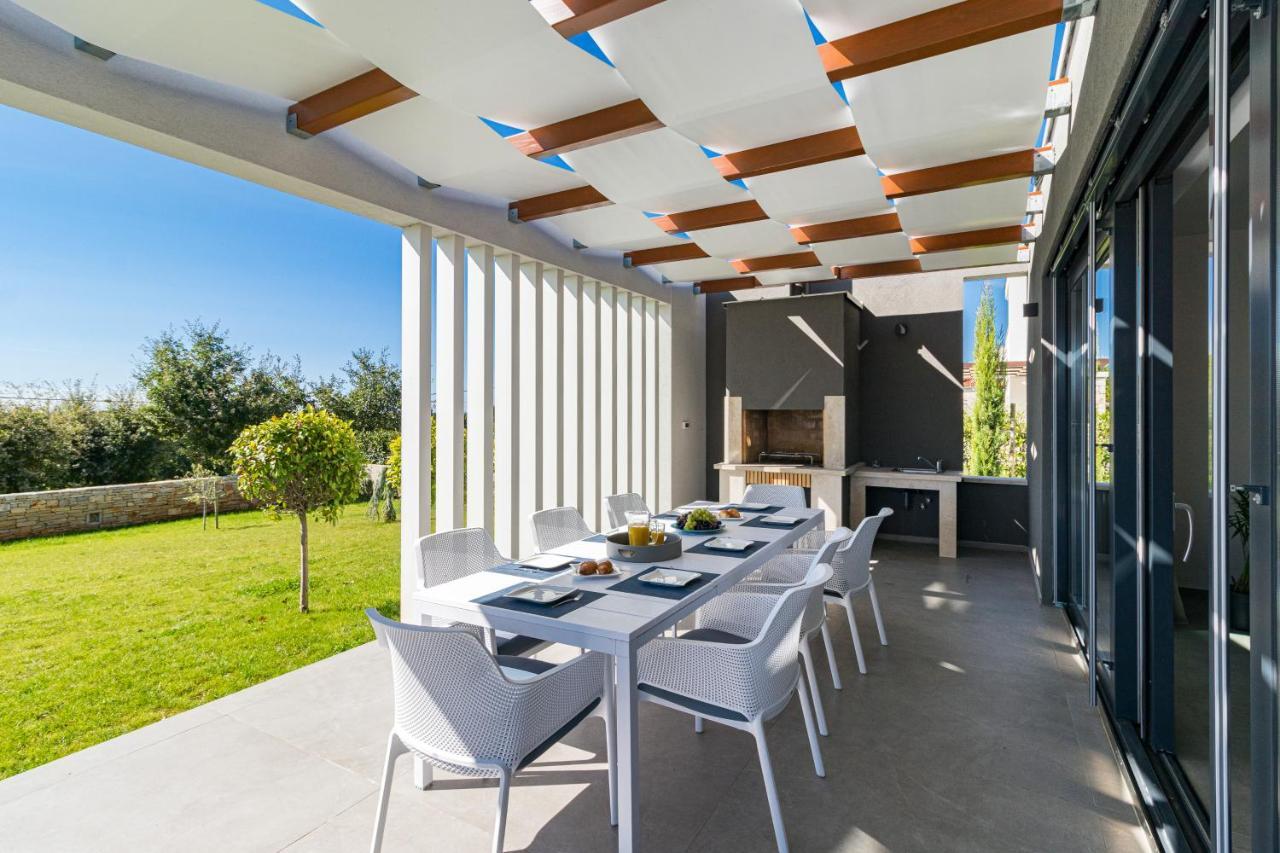 Višnjan Villa Sabina מראה חיצוני תמונה